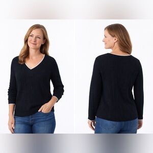 Country club chic golf tennis Women Ralph Lauren Black V Neck Cable Knit Sweater